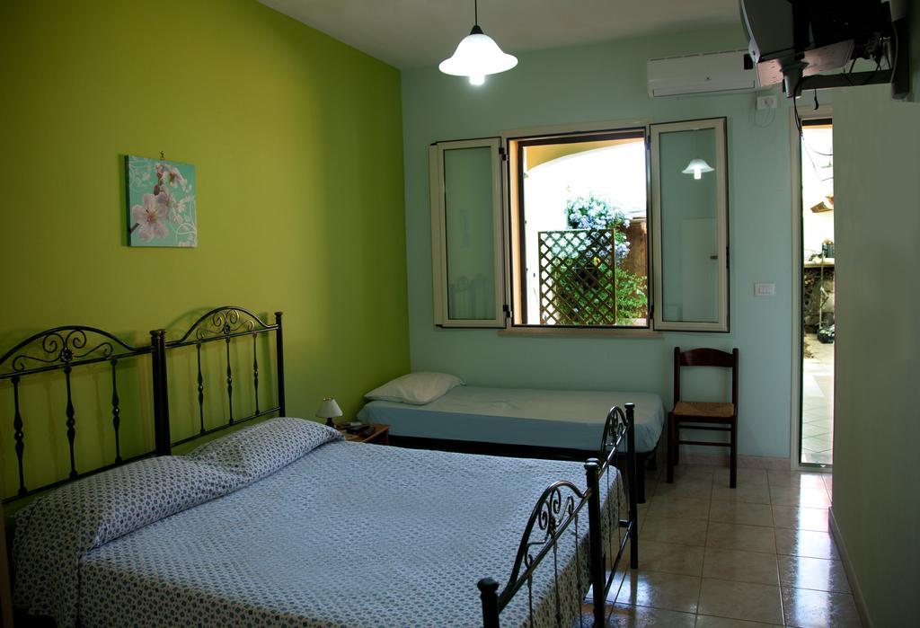 Bonjour Bed and Breakfast Morciano di Leuca Habitación foto